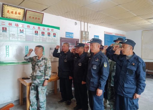 e74ccbdb5bd03d49e24b1c6100f8e3b e74ccbdb5bd03d49e24b1c6100f8e3b